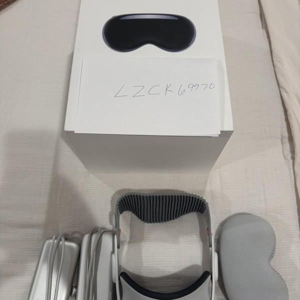 Apple Vision Pro - 1 TB