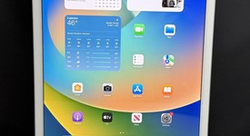 Good
													Apple iPad Pro 12.9" 1st Gen 2015 - Wi-Fi, Silver, 128 GB, A1584, 1st Gen 2015, photo 5 of 10