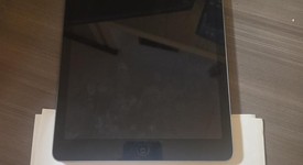 Good
													Apple iPad Air - Wi-Fi, Gray, 16 GB, photo 2 of 3