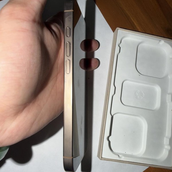 Apple iPhone 16 Pro - T-Mobile, 256 GB, Desert, A3083