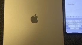 Mint
													Apple iPad Pro 13" (M4) 2024 - Unlocked, Silver, 512 GB, 8 GB, A2926, Standard Glass, photo 3 of 8