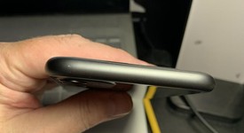 Good
													Apple iPhone 11 - Unlocked, Black, 64 GB, A2111, photo 5 of 6