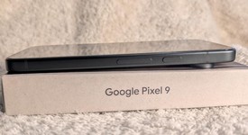Mint
													Google Pixel 9 - Unlocked, Obsidian, 128 GB, 12 GB, G2YBB, photo 4 of 8