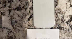 Mint
													Apple iPhone 15 Pro - Unlocked, White, 256 GB, A2848, photo 2 of 7