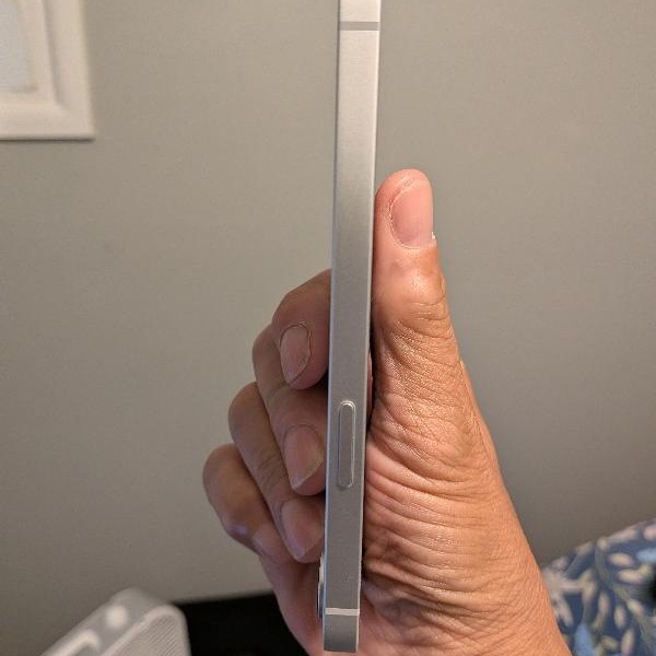 Apple iPhone 17e - T-Mobile, 256 GB, White, A3575