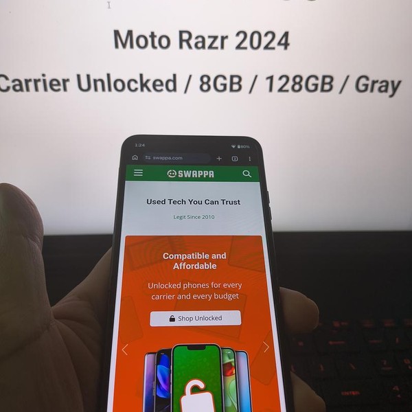 Motorola Razr (2024) - Cricket, 256 GB, Gray, 8 GB