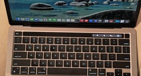 Fair
													MacBook Pro 2022 - 13" - Apple M2, Gray, 256 GB, 8 GB, photo 1 of 10