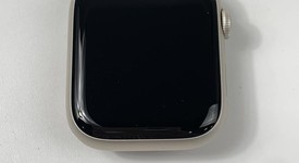 Fair
													Apple Watch Series 9 45mm - Unlocked, Starlight, A2984 - Cellular, Aluminum, photo 3 of 8
