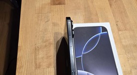 Mint
													Apple iPhone 16 Pro Max - Unlocked, Black, 256 GB, A3084, photo 3 of 9