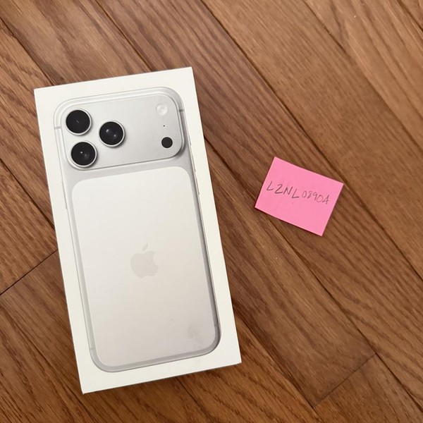 Apple iPhone 17 Pro Max - Unlocked, 256 GB, Silver, A3257