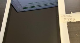Mint
													Apple iPad 10th Gen - Unlocked, Silver, 64 GB, A2757, photo 5 of 6