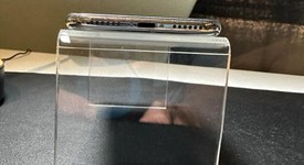 Good
													Apple iPhone Xs - Unlocked, Silver, 256 GB, A1920, photo 2 of 9