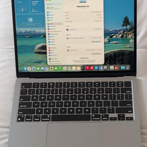 MacBook Air 2022 (M2) - 13 inch - 256 GB, Gray, 8 GB, Apple M2
