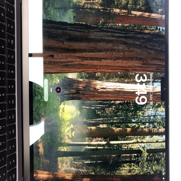 MacBook Pro 2022 - 13 inch - 256 GB, Gray, 8 GB, Apple M2