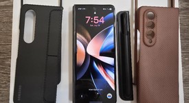 Good
													Samsung Galaxy Z Fold4 5G - AT&T, Black, 512 GB, 12 GB, SM-F936U, photo 1 of 11