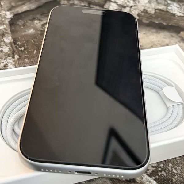 Apple iPhone 17 Pro - Unlocked, 256 GB, Silver, A3256