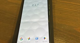 Mint
													Motorola Razr (2025) - Unlocked, Green, 256 GB, 8 GB, photo 4 of 9