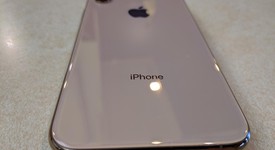 Good
													Apple iPhone Xs - AT&T, Gold, 256 GB, A1920, photo 1 of 11