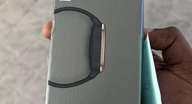 New
													Garmin Venu Sq - Gold, Music Edition, photo 3 of 7