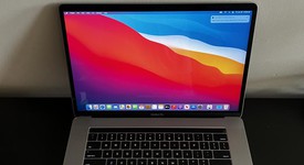 Good
													MacBook Pro 2017 (With Touch Bar) - 15" - I7, Gray, 1 TB, 16 GB, photo 1 of 7
