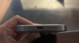 Mint
													Apple iPhone 15 Pro - Unlocked, Natural, 256 GB, A2848, photo 4 of 5
