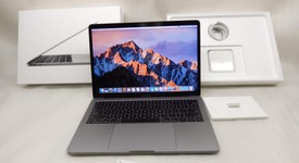 Good
													MacBook Pro 2017 (No Touch Bar) - 13" - Gray, 256 GB, 8 GB, photo 1 of 11