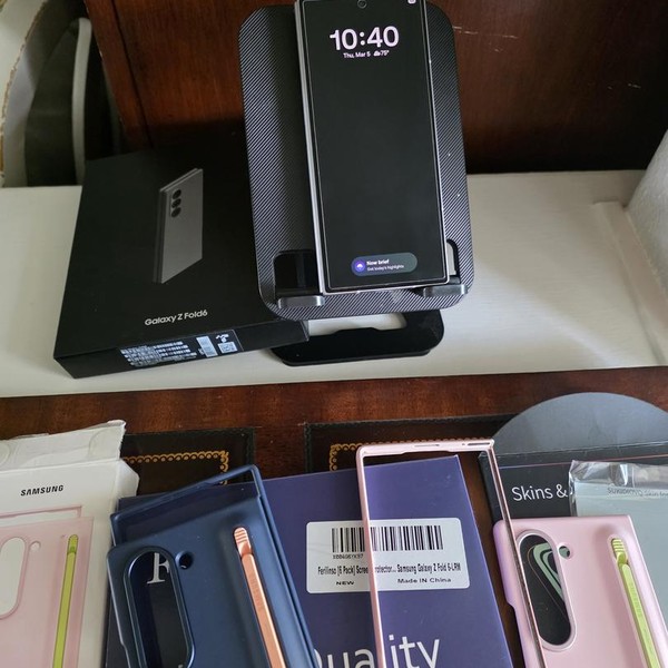 Samsung Galaxy Z Fold6 - Unlocked, 512 GB, Silver, 12 GB, SM-F956U1