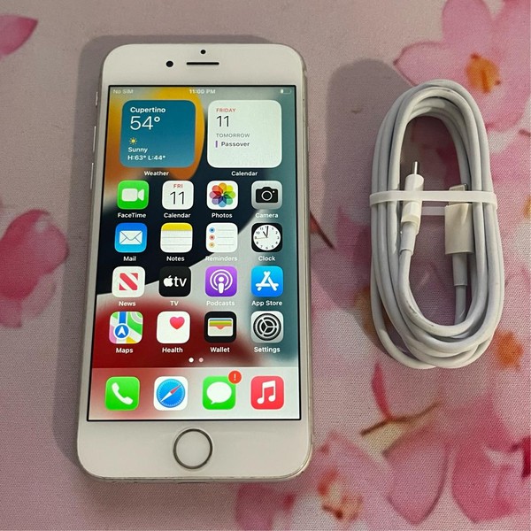 Apple iPhone 6S - Unlocked, 32 GB, Silver, A1688