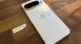 Mint
													Google Pixel 9 Pro - Unlocked, Porcelain, 256 GB, 16 GB, GR83Y, photo 2 of 7