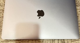 Good
													MacBook Pro 2017 (No Touch Bar) - 13" - I5, Gray, 256 GB, 8 GB, photo 3 of 5