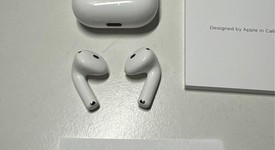 Used
													Apple AirPods 4th Gen - Standard, photo 2 of 3