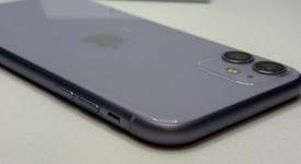 Good
													Apple iPhone 11 - Unlocked, Purple, 64 GB, A2111, photo 4 of 9