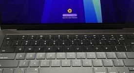 Good
													MacBook Pro Late 2023 (M3) - 14" - Apple M3 Pro 11-core, Black, 512 GB, 18 GB, 14-core GPU, photo 3 of 8