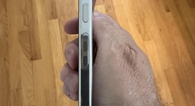 Mint
													Google Pixel 10 Pro - Unlocked, Porcelain, 128 GB, G4QUR, photo 3 of 9