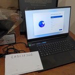 Good Razer Blade 17 inch 2022 - I7, 1 TB, 16 GB, QHD