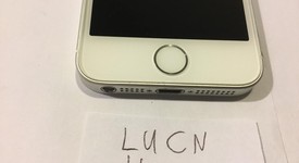 Good
													Apple iPhone SE 1st Gen 2016 - Verizon, Silver, 16 GB, A1662, photo 3 of 14