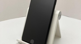 Good
													Apple iPhone SE 2nd Gen 2020 - Unlocked, Black, 64 GB, A2275, photo 2 of 6