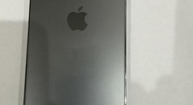 Good
													Apple iPhone 12 Pro Max - Unlocked, Graphite, 128 GB, A2342, photo 3 of 4