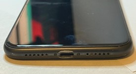 Fair
													Apple iPhone 11 - Unlocked, Black, 64 GB, A2111, photo 4 of 9