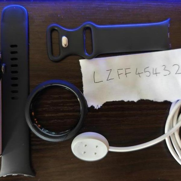 Google Pixel Watch 3 - Unlocked, Black, 45mm, LTE