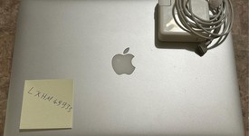 Good
													MacBook Pro 2015 (Retina) - 15" - Silver, 1 TB, 16 GB, photo 1 of 10