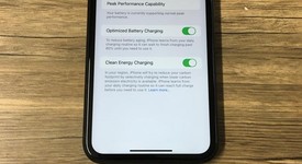 Good
													Apple iPhone Xr - Unlocked, Black, 64 GB, A1984, photo 1 of 7