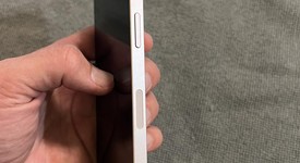 Mint
													Apple iPhone 13 - Unlocked, Pink, 128 GB, A2482, photo 3 of 8