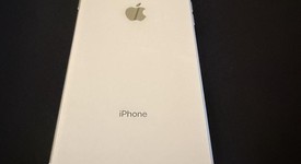 Good
													Apple iPhone 8 Plus - Verizon, Silver, 64 GB, A1864, photo 3 of 4