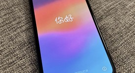 Mint
													Apple iPhone Xs - Unlocked, Gray, 64 GB, A1920, photo 2 of 9