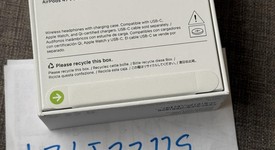New
													Apple AirPods 4th Gen - Active Noise Cancellation, photo 2 of 4