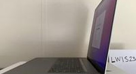 Good
													MacBook Pro 2016 (With Touch Bar) - 15" - Gray, 256 GB, 16 GB, photo 2 of 10