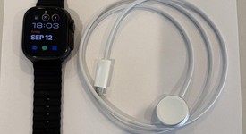Good
													Apple Watch Ultra 2 49mm - Unlocked, Black, A2986, photo 3 of 11