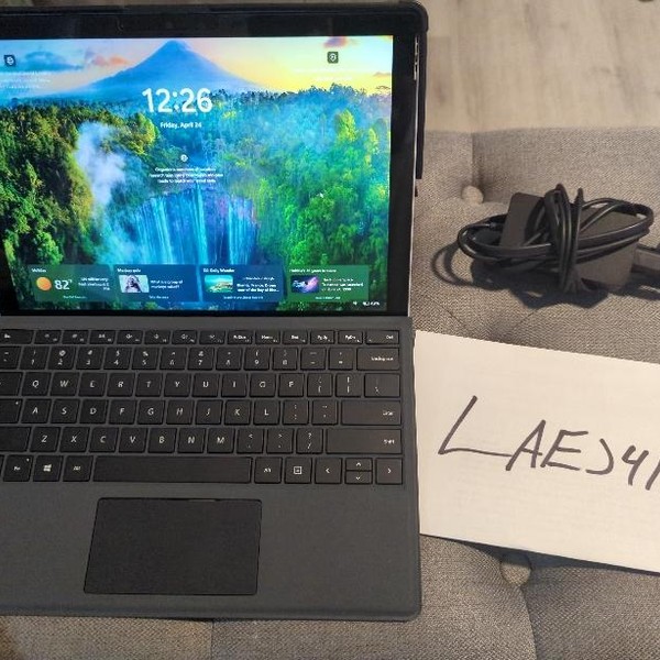 Microsoft Surface Pro 7 - 1 TB, Platinum, 16 GB, Intel Core i7