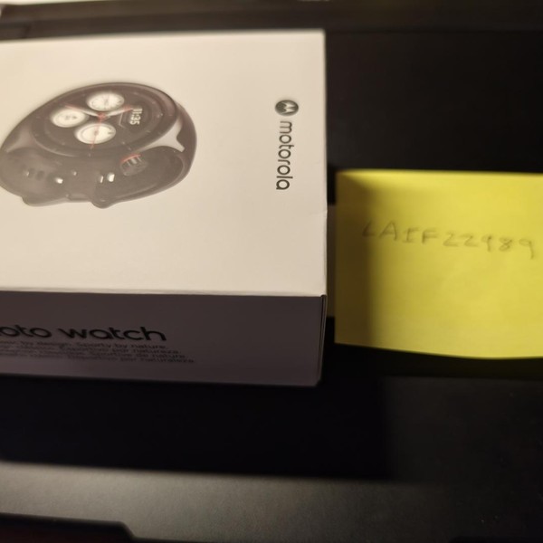 Moto Watch (2026) - Black